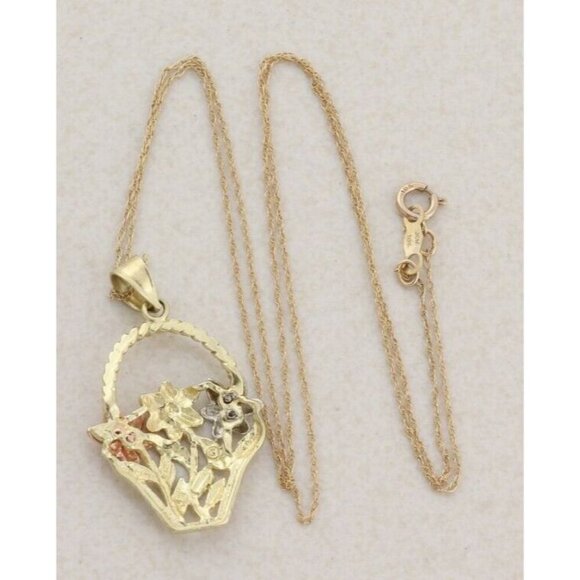 10k Yellow Gold White Gold Rose Gold Flower Basket Necklace 18" Chain - Picture 7 of 7